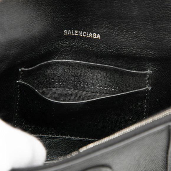 Pre-Loved Balenciaga Calfskin Hourglass Downtown Crossbody XS - Picture 6 of 7